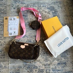 Louis Vuitton Multi Pochette Accessories